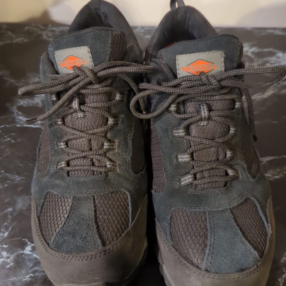 Merrell Black and Gray Men's Shoes - Picture 4 of 13